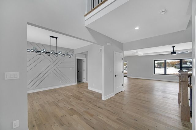 9467 Tall Grass Trail, St. John, IN 46373