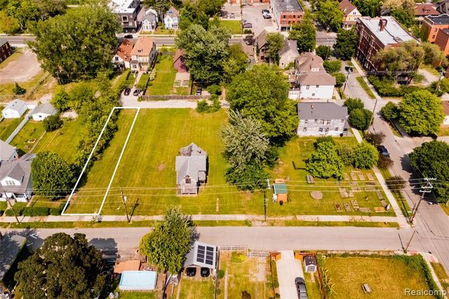 1448 Shipherd Street, Detroit, MI 48214