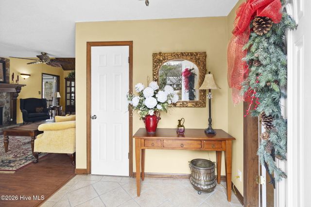 106 Scuppernong Court, West End, NC 27376