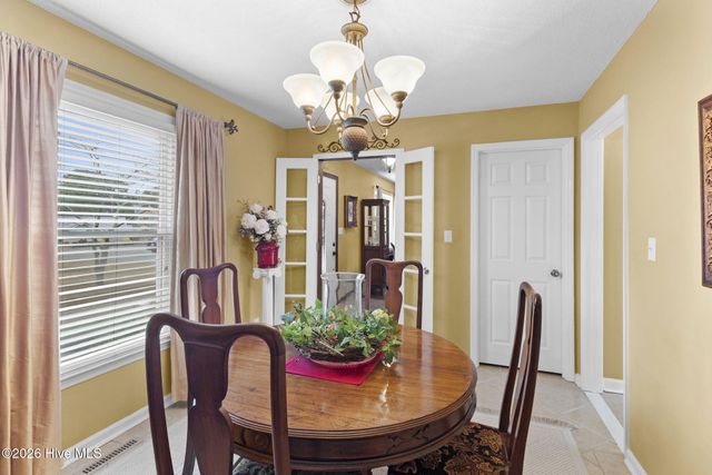 106 Scuppernong Court, West End, NC 27376