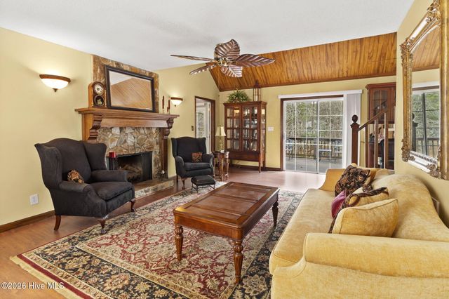 106 Scuppernong Court, West End, NC 27376