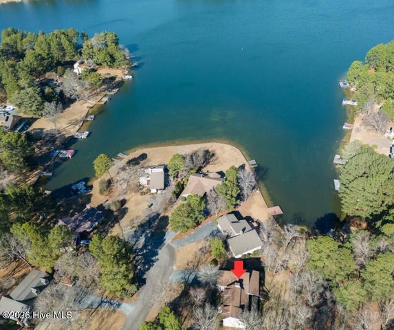 106 Scuppernong Court, West End, NC 27376