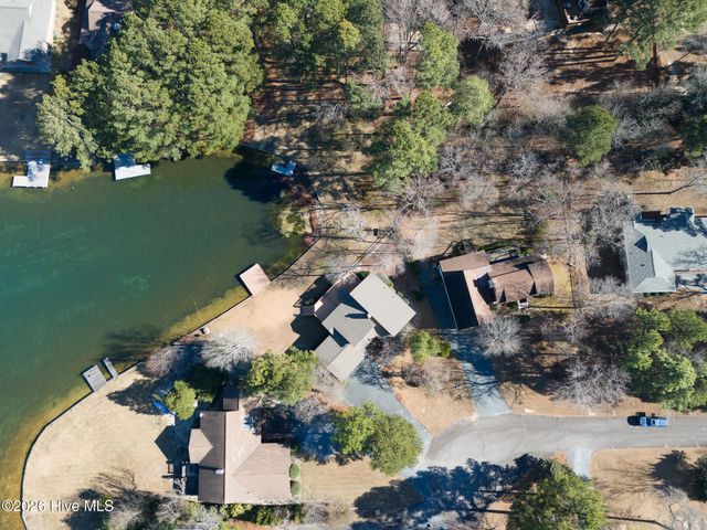 106 Scuppernong Court, West End, NC 27376