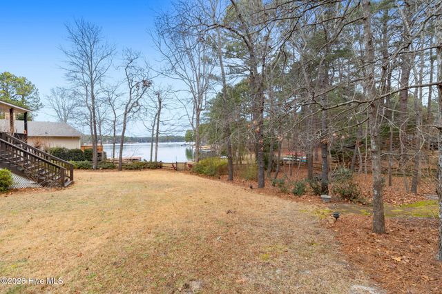 106 Scuppernong Court, West End, NC 27376