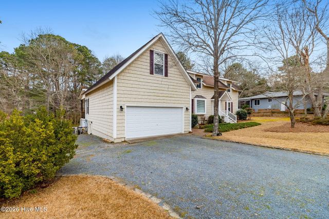 106 Scuppernong Court, West End, NC 27376