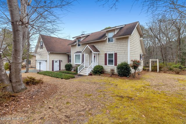 106 Scuppernong Court, West End, NC 27376