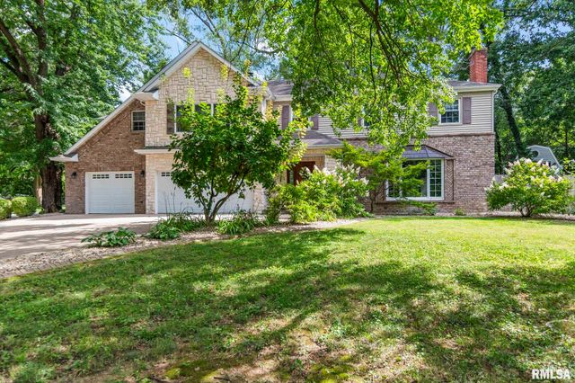 37 WILDWOOD Road, Springfield, IL 62704