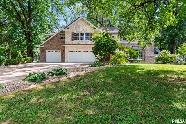 37 WILDWOOD Road, Springfield, IL 62704