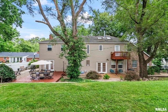37 WILDWOOD Road, Springfield, IL 62704