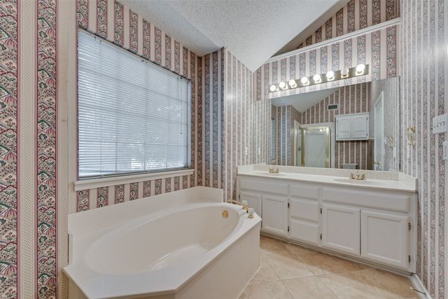 1936 Robin Lane, Flower Mound, TX 75028