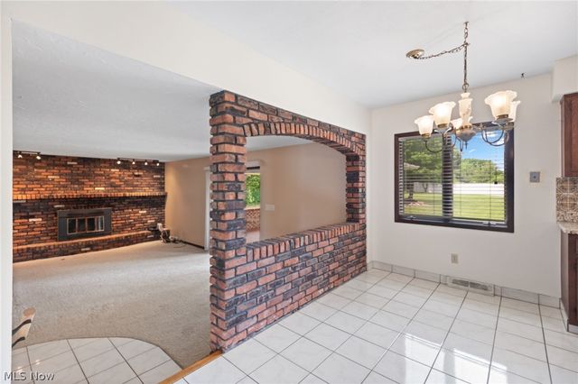 3350 Wallings Road, North Royalton, OH 44133