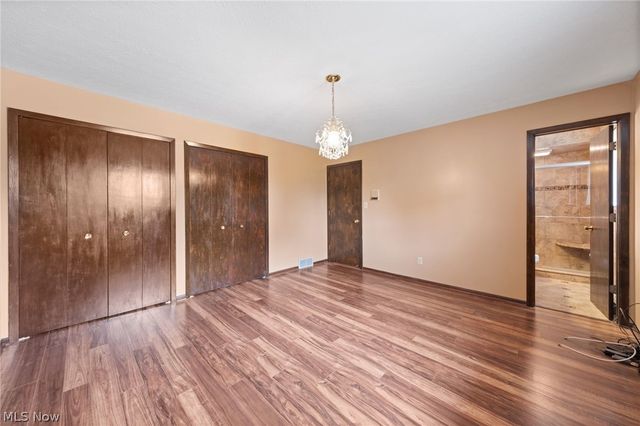 3350 Wallings Road, North Royalton, OH 44133
