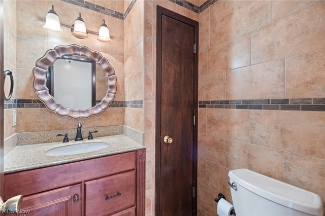 3350 Wallings Road, North Royalton, OH 44133
