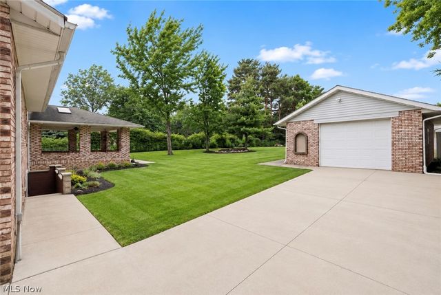 3350 Wallings Road, North Royalton, OH 44133