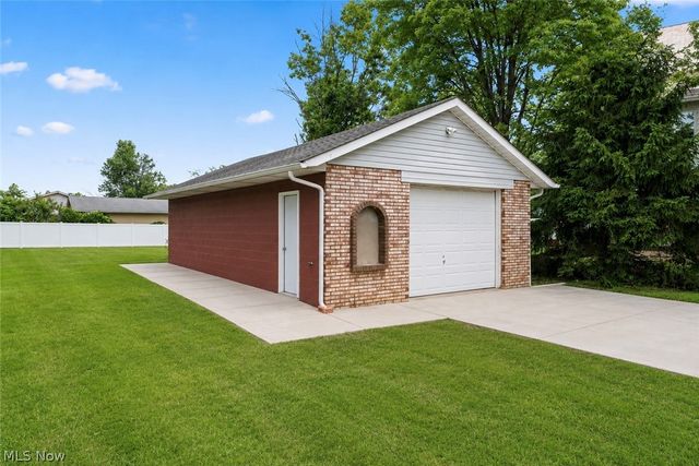 3350 Wallings Road, North Royalton, OH 44133