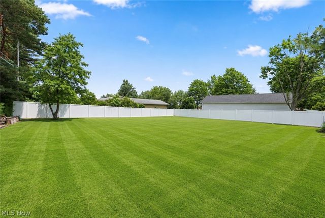 3350 Wallings Road, North Royalton, OH 44133