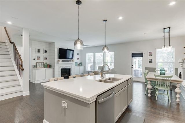 5922 Ash Hill Place, Hoschton, GA 30548