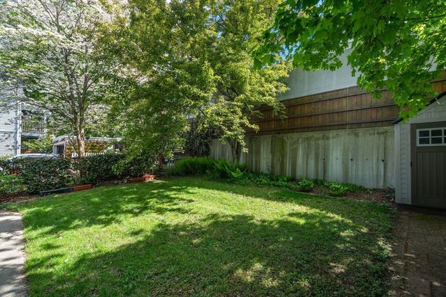 26 Laurel Street 26, Arlington, MA 02476