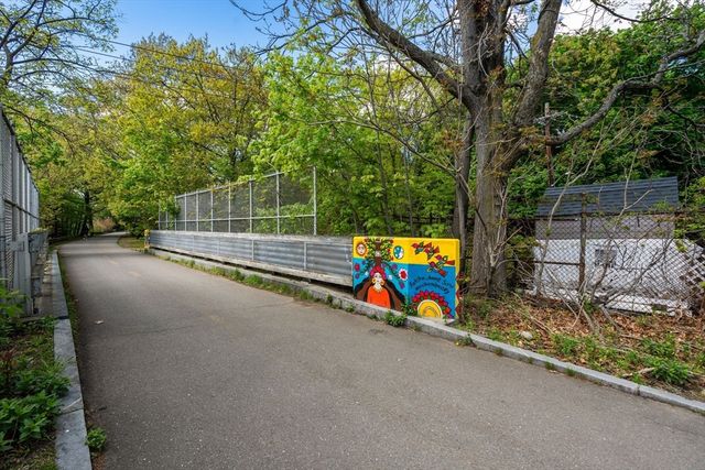 26 Laurel Street 26, Arlington, MA 02476