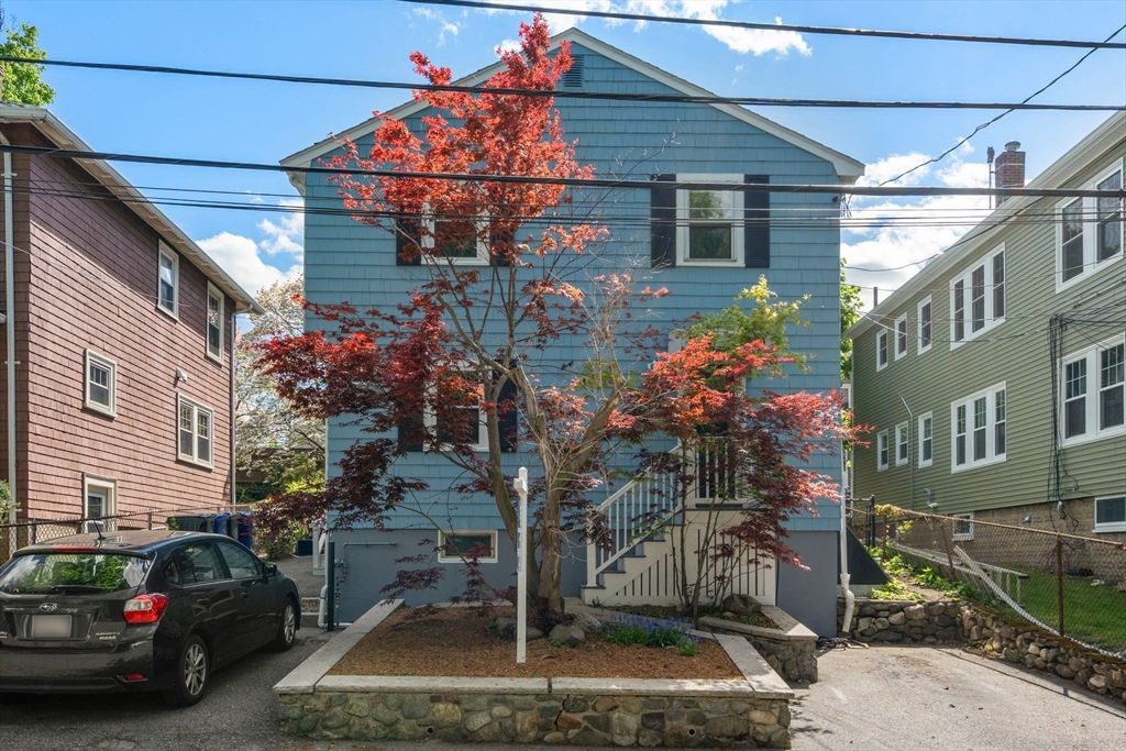 26 Laurel Street 26, Arlington, MA 02476