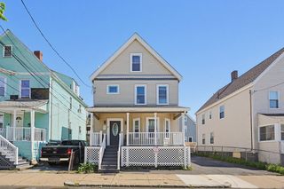 14 Oakhurst St, Boston, MA 02124