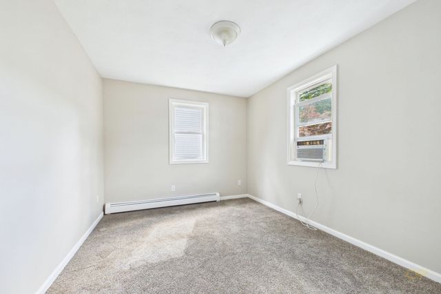 102 Vestal St, Fall River, MA 02720