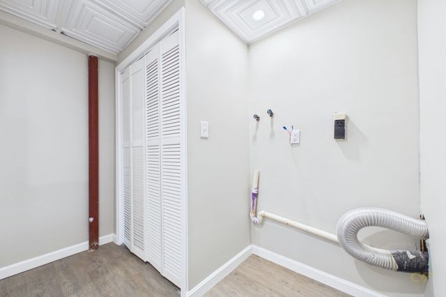 102 Vestal St, Fall River, MA 02720