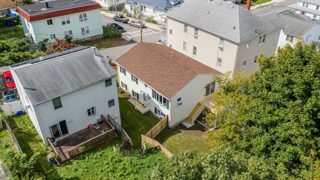 102 Vestal St, Fall River, MA 02720