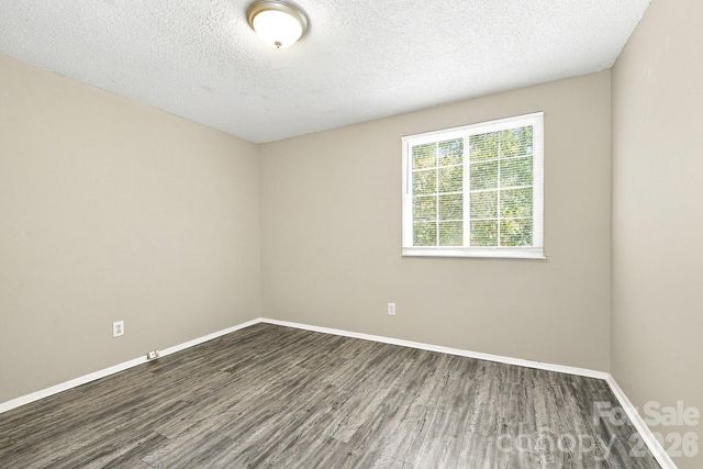 6713 Rocklake Drive, Charlotte, NC 28214