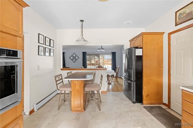 72 Boxwood Circle, Hamburg, NY 14075