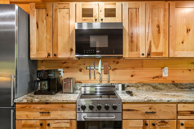 283 Cherry Blossom Circle, Clay City, KY 40312