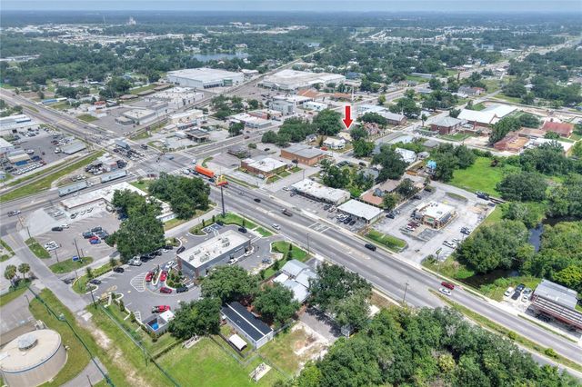 204 NE 1ST AVENUE, Mulberry, FL 33860