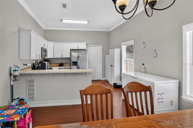 204 NE 1ST AVENUE, Mulberry, FL 33860