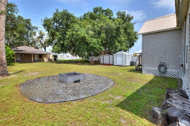 204 NE 1ST AVENUE, Mulberry, FL 33860