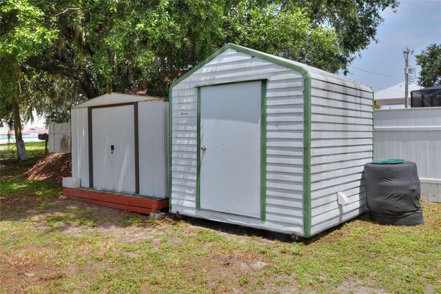 204 NE 1ST AVENUE, Mulberry, FL 33860