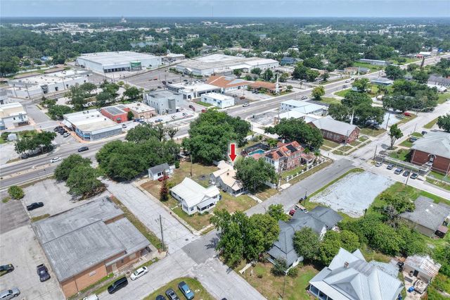 204 NE 1ST AVENUE, Mulberry, FL 33860