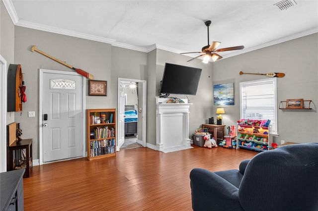 204 NE 1ST AVENUE, Mulberry, FL 33860
