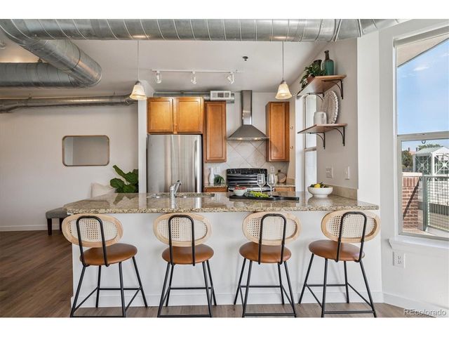 1313 S Clarkson St 202, Denver, CO 80210