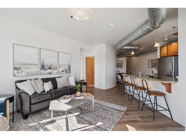 1313 S Clarkson St 202, Denver, CO 80210