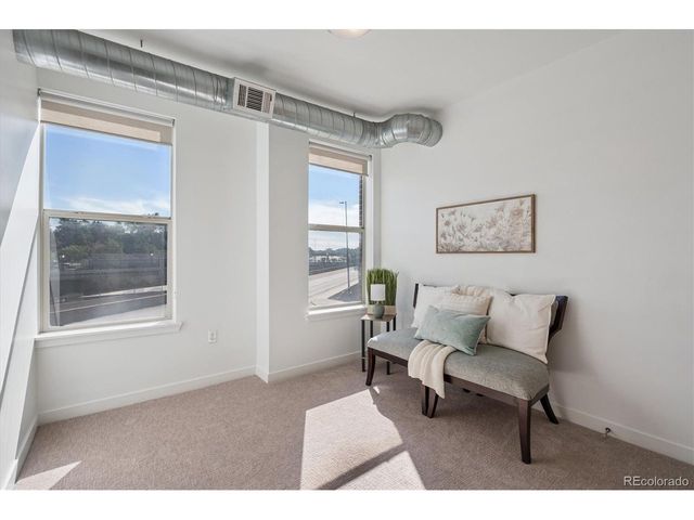 1313 S Clarkson St 202, Denver, CO 80210