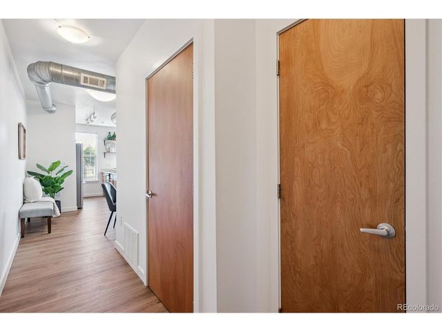 1313 S Clarkson St 202, Denver, CO 80210