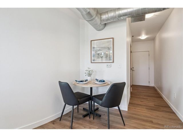 1313 S Clarkson St 202, Denver, CO 80210