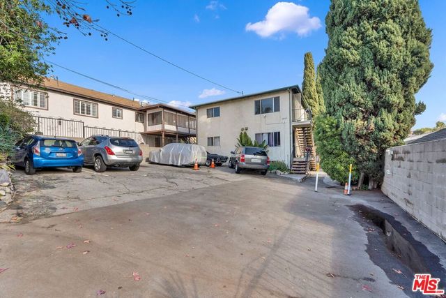 2241 Ewing Street, Los Angeles, CA 90039