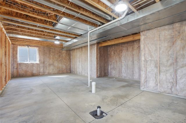 1730 Scarlet Sage Dr SW, Cedar Rapids, IA 52404