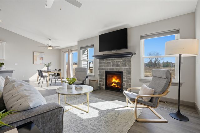 1730 Scarlet Sage Dr SW, Cedar Rapids, IA 52404