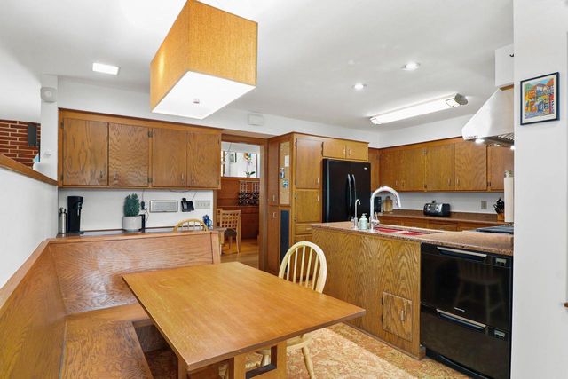 4901 Sherwood Road, Madison, WI 53711