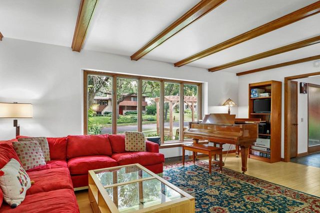 4901 Sherwood Road, Madison, WI 53711