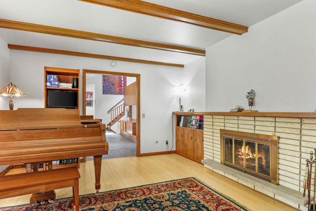 4901 Sherwood Road, Madison, WI 53711
