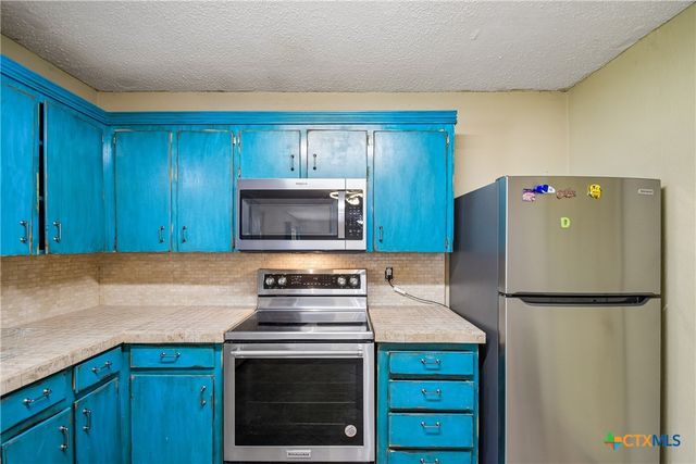 912 Edwards Street, Copperas Cove, TX 76522