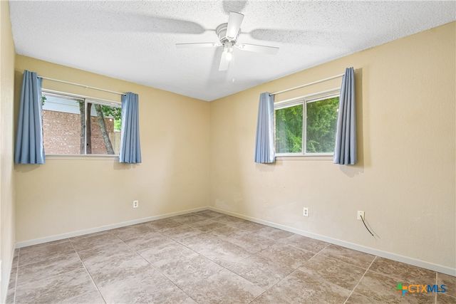 912 Edwards Street, Copperas Cove, TX 76522